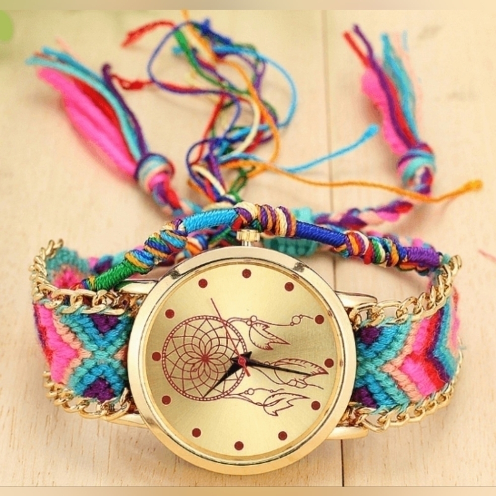 NWOT, Dream Catcher Watch Womens Quartz Analog Metal Nylon Band Gold Tone